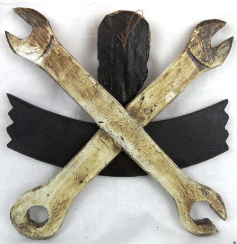 LG 12 inch Hand Carved Wood Pirate Skull Cross Bone With Wrenches"ASSHOLE'S GARAGE" Sign Plaque Wall Art Decor